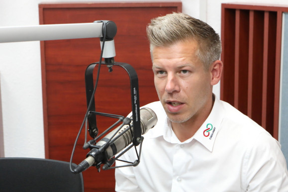 Magyar Péter: Az ország a Nyugathoz tartozik, ezt a kérdést Szent István már ezer éve eldöntötte