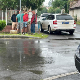 Pofonvágták a szerencsi polgármestert