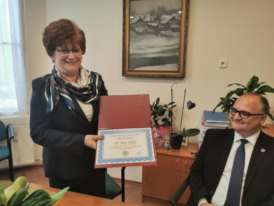 Orbán indoklás nélkül kirúgta az országos kórházfőigazgató-helyettest