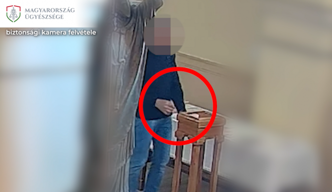 Úgy járt rá a templomi perselyre, mintha az övé lenne (videóval)
