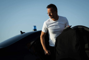 A kínaiakkal kötött nukleáris szerződésről kérdezte a külügyminisztert Hadházy Ákos