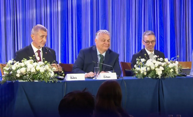 A mankóval megtámadott Babisnak üzent Orbán