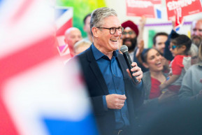 Brit exit poll: hatalmas munkáspárti győzelem jöhet, nagyot buknak a toryk