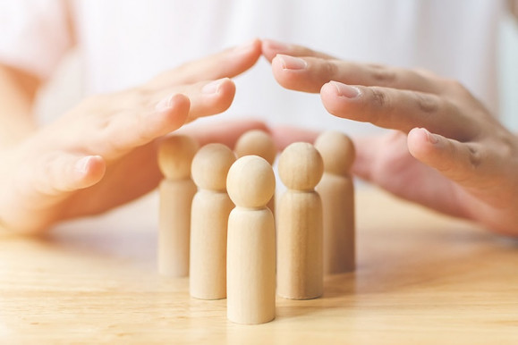 Táposok – Józsa Márta jegyzete