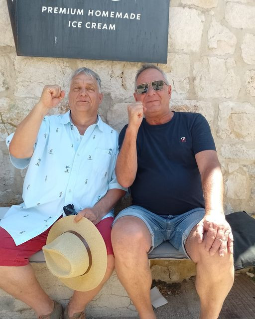 Megint Horvátországban és borostásan nyaral Orbán Viktor