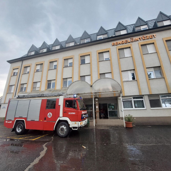 Leszakadt a plafon az orosházi kórházban