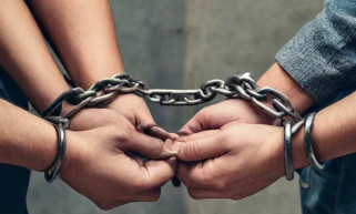 Kommandósok – Józsa Márta jegyzete