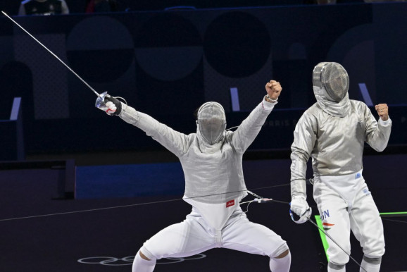 Ezüstérmes lett a magyar férfi kardcsapat az olimpián