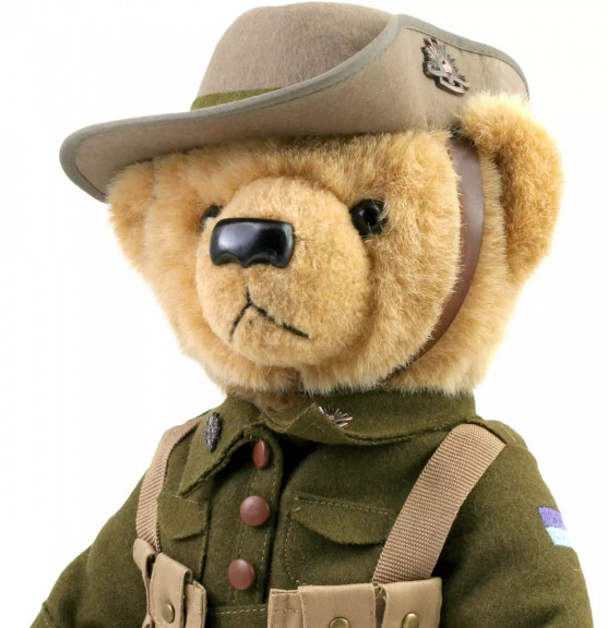 Kadétok – Józsa Márta jegyzete