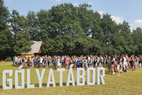 Anno Budapest: Gólyatábor