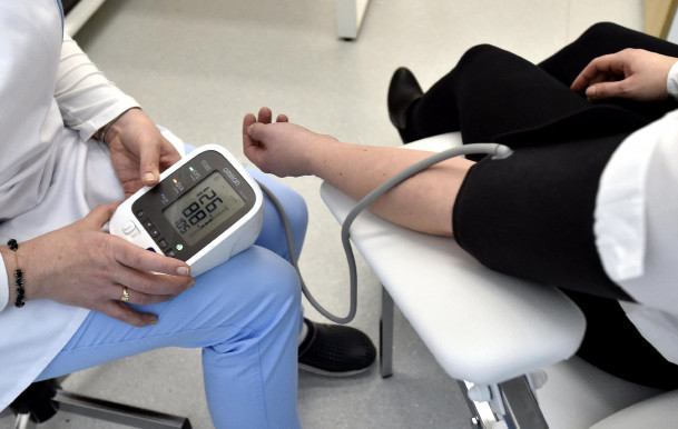 Székely: Örkény minden nap két egypercest írna a kormány tevékenységéről