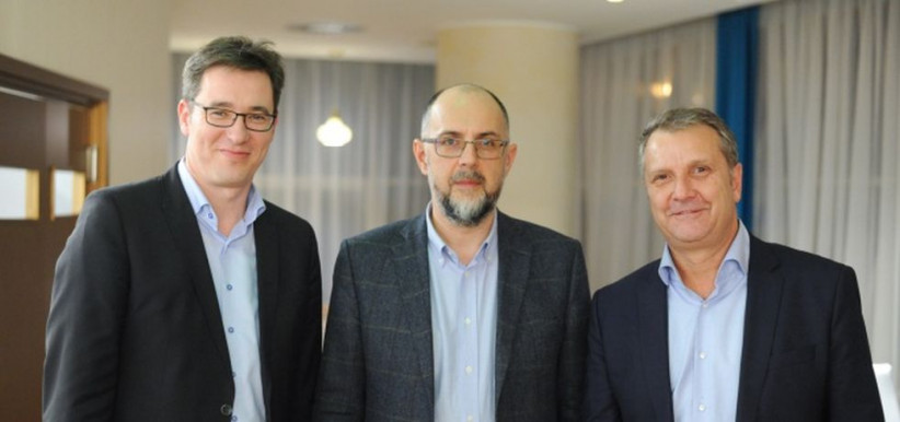 Karácsonyék már rég előálltak a határon túli választási körzetek ötletével