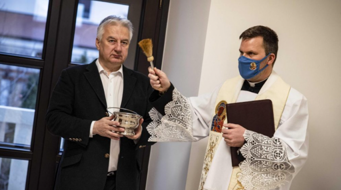 A hívők zöme szerint krízisben van a magyar katolikus egyház