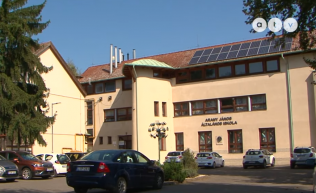 Büntetésből alsóneműre vetkőztették a gyerekeket a nyírmeggyesi iskolában 