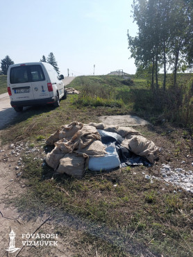 Halászteleknél éjszaka ellopták a zsákokat és a töltőanyagot