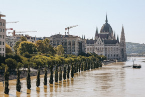 Karácsony: Túljutottunk a legnehezebb időszakon is 