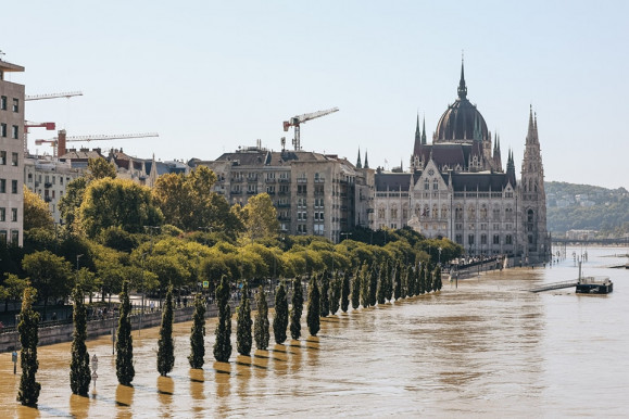 Karácsony: Túljutottunk a legnehezebb időszakon is 