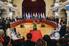 Baranyi: Karácsony majdnem száz hatáskörét adta át, a Tisza és Vitézyék szinte minden kérését teljesítette