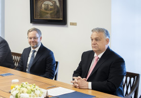Orbán megtartja Orbánt - Kárpáti Iván jegyzete