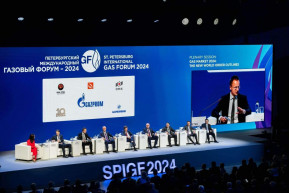 Nincs más út, mint az orosz gázvásárlás – üzente Szijjártó Szentpétervárról