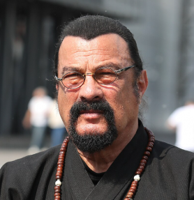 Steven Seagal akár meg is halna Putyinért