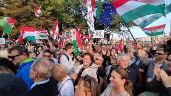 Tíz százalékkal vezet a Tisza a biztos pártválasztóknál 