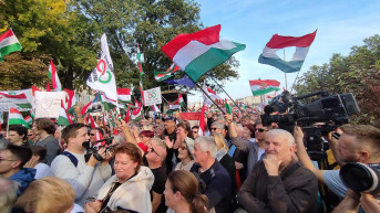 Závecz: Stabilizálta első helyét a Tisza a Fidesz előtt