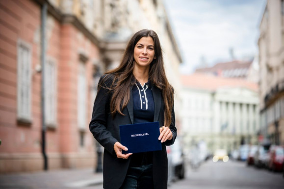 A Fidesz a fővárosban szeretne antikorrupciós szobát, de a minisztériumokban nem támogatják Szentkirályi Alexandra ötletét