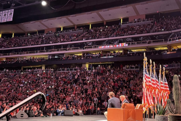 Orbán Balázs Trumpnál: Több mint protokoll