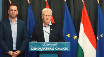 A DK korábbi helyi polgármestert indít a Tolna megyei időközin