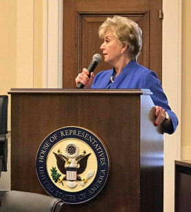 Pankrátorcég-alapító lehet Trump oktatási minisztere