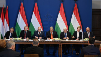 A virsli finom étel, úgyhogy 9 százalékkal nő a minimálbér