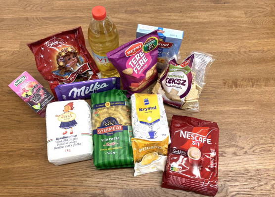 Szekszárd fideszes vezetése Szekszárd fideszes képviselőjének a családi cégétől vesz karácsonyi csomagokat a szekszárdi nyugdíjasoknak