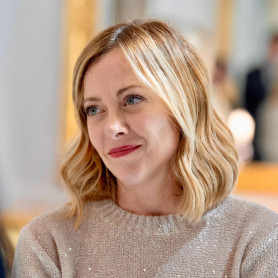 Meloni lemond az Európai Konzervatívok elnöki posztjáról, Morawieckit ajánlja utódául