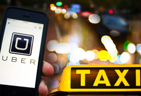 Szép összeggel kedveskedett Trumpnak az Uber