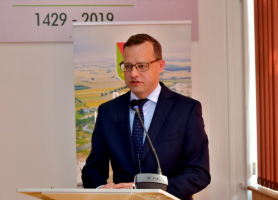 Persona non grata lett a varsói magyar nagykövet