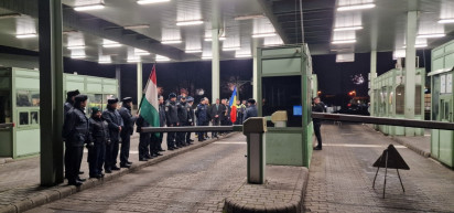 Ünnepélyes keretek között nyitották meg a magyar-román határt