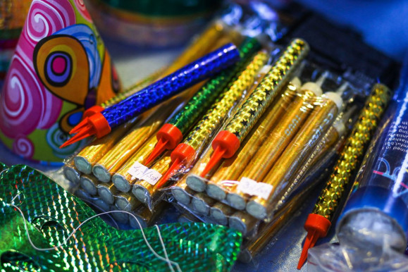 Petárdázás: egy ember meghalt, hárman súlyosan megsérültek