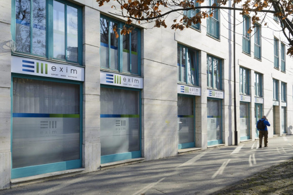 Újabb állami milliárdokat pumpáltak a kormány bankjába