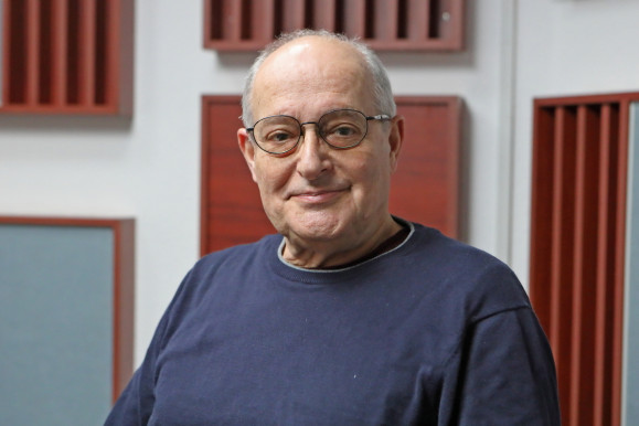 Haraszti Miklós: Nem a baloldali szavazók mennek át Magyar Péterhez, hanem az ellenzékiek