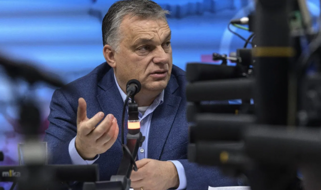 Orbán a Kossuthon: Nincs szükség nyugdíjreformra, a Fidesz tudja garantálni a nyugdíjak értékét