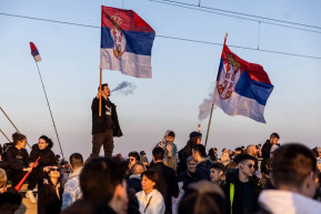 Az ügyvédek sztrájkkal támogatják a kormányellenes szerb tüntetőket