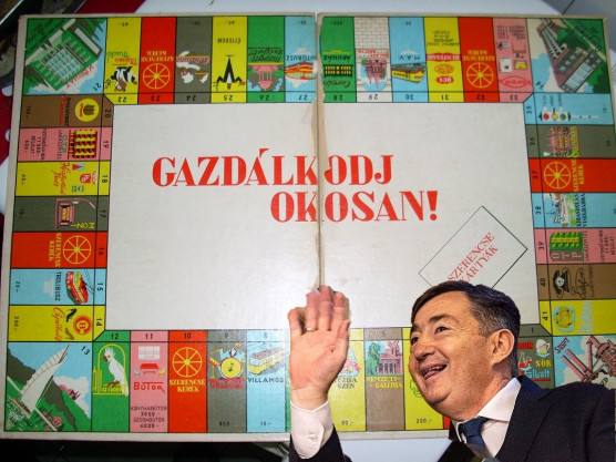 Mészáros Lőrinc rekreál - Dési János jegyzete