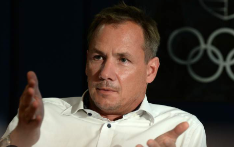 A MOB volt elnöke is beállt Magyar Péter mellé