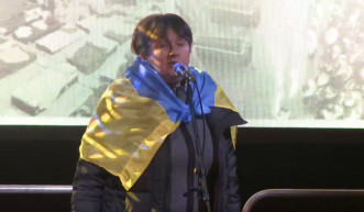 Legyen béke és szabadság – megemlékezés Putyin népirtó háborújának harmadik évfordulóján