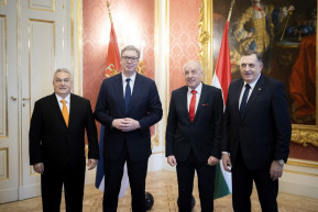 Dodik bejelentette, hogy nincs többé Bosznia-Hercegovina