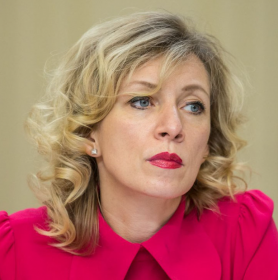 Háborús uszítóként Zelenszkij jelenti a legnagyobb fenyegetést a világra – tudatta az orosz külügyi szóvivő