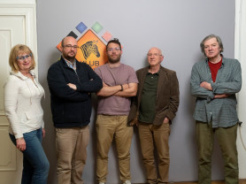 Tüntető orvosok, kormány által fenyegetett kereskedők, like vs. szavazat – Hetes ajánló