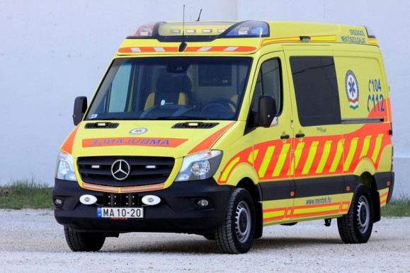 Mentőt kellett hívni a csapatépítőre