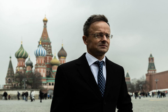 Jeszenszky: Szijjártónak már rég mennie kellene, talán el sem kellett volna kezdenie ezt a pályát